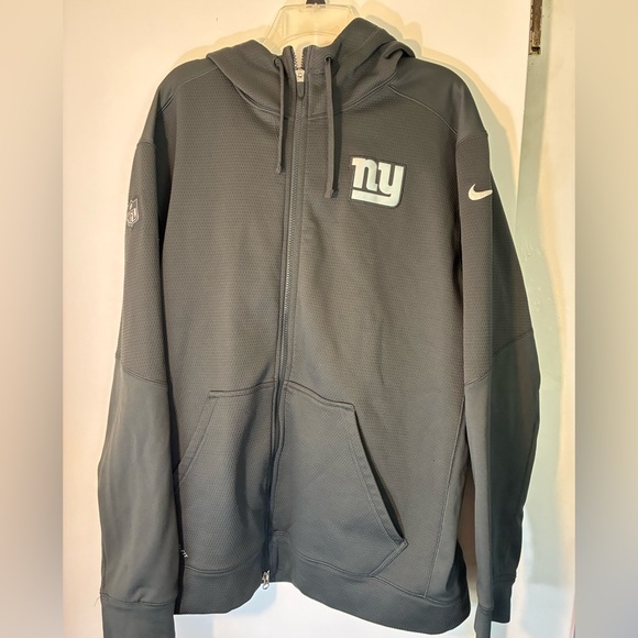 Nike Men's Dark Gray Windbreaker Jacket - Picture 1 of 5